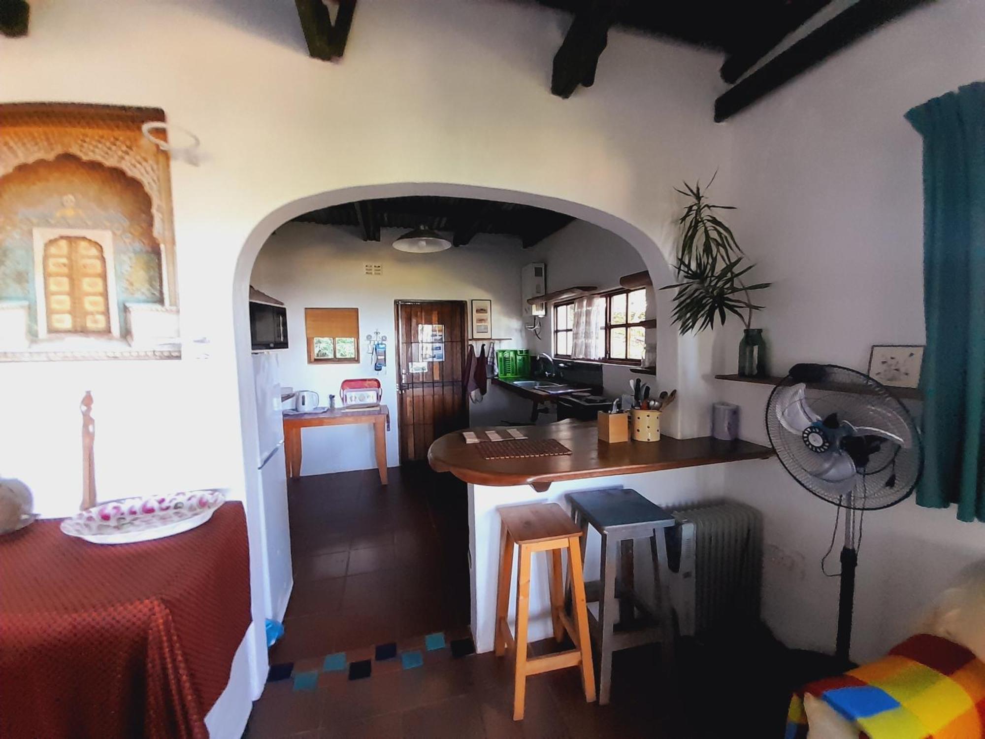 Delicious Monster Accommodation Port Saint John's Bagian luar foto